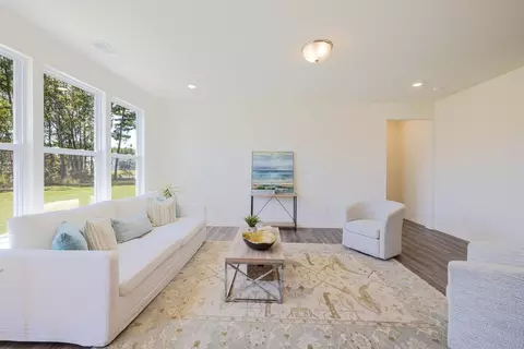 Living - 21216 Sanctuary Dr, Lancaster, SC 29720 photo 2 of 3