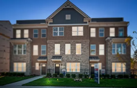 25323 Tolstoy Trl, Novi, MI 48375