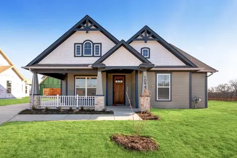 10863 Eva Mae Blvd, Midlothian, TX 76065