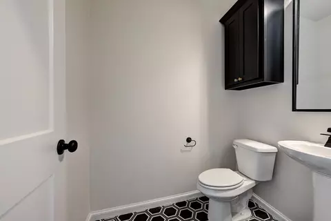 Bath - 7201 E Oakland St, Broken Arrow, OK 74014 photo 2 of 6