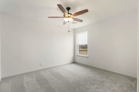 Bedroom - 7201 E Oakland St, Broken Arrow, OK 74014 photo 8 of 10