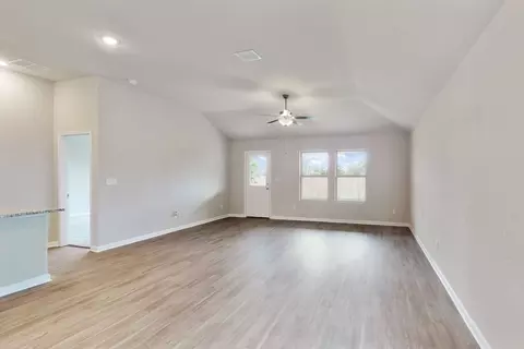 Living - 13506 Playa Ave, Von Ormy, TX 78073 photo 3 of 6