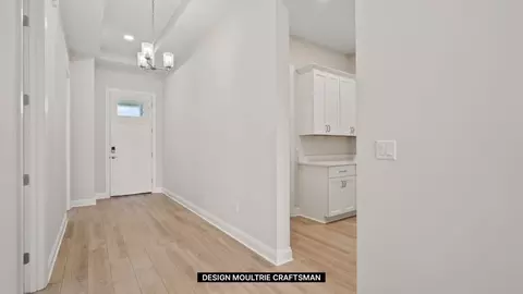 Entry Way - 562 Maralinda Dr, Saint Augustine, FL 32095 photo 1 of 5