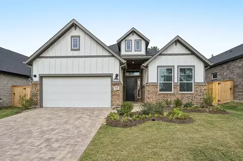 26018 S Outrider Banks Cir, Montgomery, TX 77316