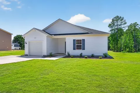 41 Lawbacher Dr, Lillington, NC 27546