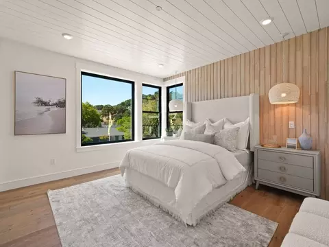 Bedroom - 7 Erin Dr, San Rafael, CA 94903 photo 4 of 4