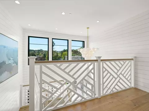 Entry Way - 7 Erin Dr, San Rafael, CA 94903 photo 3 of 3