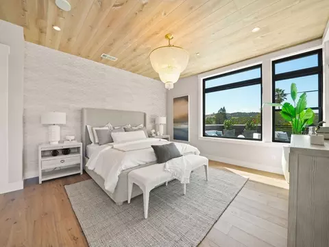 Bedroom - 7 Erin Dr, San Rafael, CA 94903 photo 1 of 4