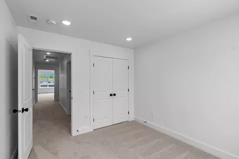 Bedroom - 1502 Silver Canoe Loop, Logan, UT 84321 photo 11 of 16