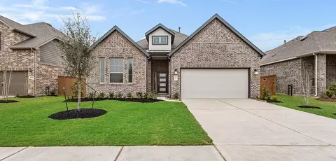 N Teralyn Hills Drive, Willis, TX 77318