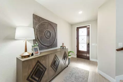 Entry Way - 1706 Baldwin Dr, Cedar Hill, TX 75104 photo 1 of 7