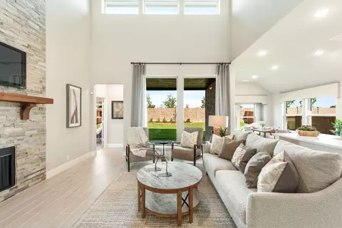 Living - 1706 Baldwin Dr, Cedar Hill, TX 75104 photo 1 of 9