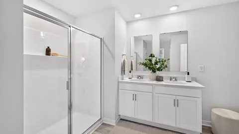 Bath - 3009 Hattie St, Monroe, NC 28112 photo 3 of 5