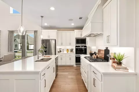 Kitchen - 4801 Triadic Ln, Prosper, TX 75078 photo 9 of 10