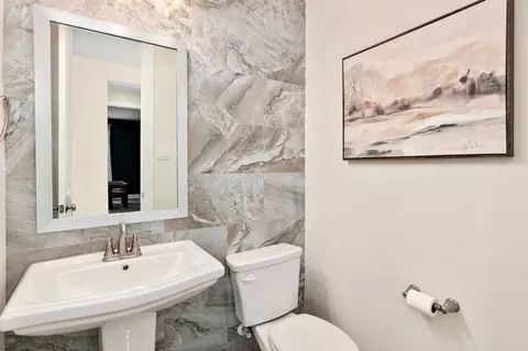 Bath - 4801 Triadic Ln, Prosper, TX 75078 photo 6 of 12