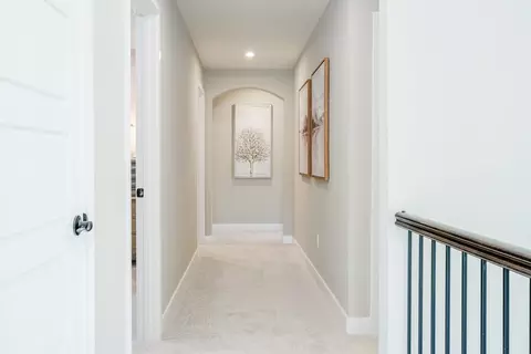 Entry Way - 4203 Altman Ave, Springfield, OH 45505 photo 4 of 14