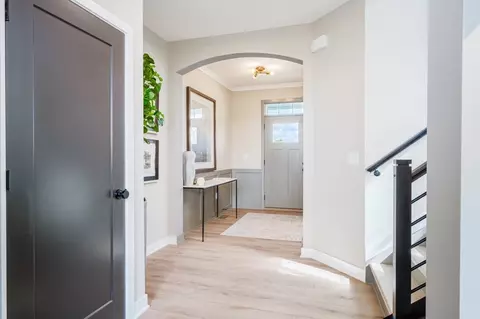 Entry Way - 4203 Altman Ave, Springfield, OH 45505 photo 1 of 14