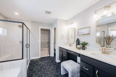 Bath - 4203 Altman Ave, Springfield, OH 45505 photo 2 of 17