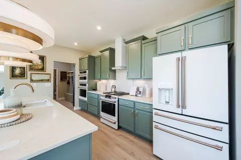 Kitchen - 4203 Altman Ave, Springfield, OH 45505 photo 4 of 18