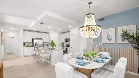 Dining - 17121 Jadestone Ct, Venice, FL 34293 photo 3 of 3