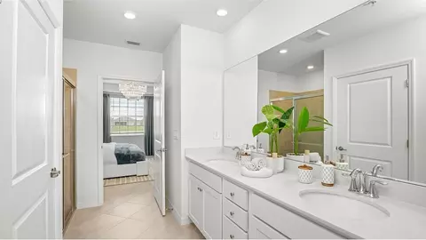 Bath - 17121 Jadestone Ct, Venice, FL 34293 photo 1 of 3
