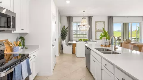 Kitchen - 17121 Jadestone Ct, Venice, FL 34293 photo 3 of 3