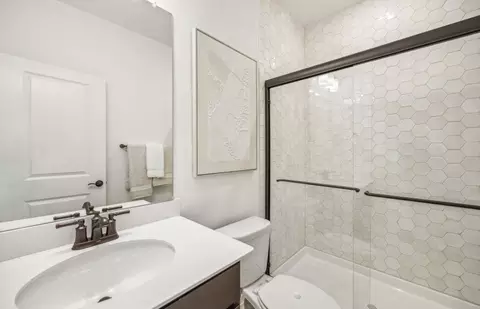 Bath - 3016 Delaware St, Leander, TX 78641 photo 3 of 3