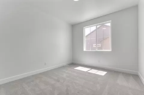 Bedroom - 2385 S 1230 W, Syracuse, UT 84075 photo 2 of 3