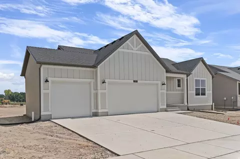 Exterior - 2385 S 1230 W, Syracuse, UT 84075 photo 2 of 4
