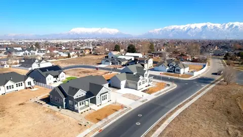 View/Area - 2385 S 1230 W, Syracuse, UT 84075 photo 3 of 4