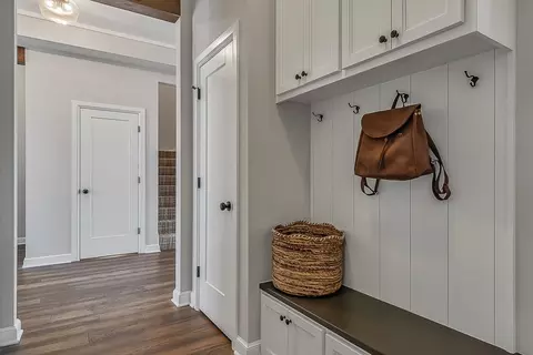 Entry Way - 16140 Tall Grass Dr, Moore, OK 73170 photo 6 of 9