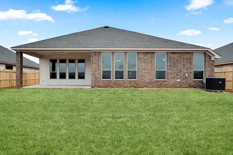 Other - 16140 Tall Grass Dr, Moore, OK 73170 photo 8 of 9