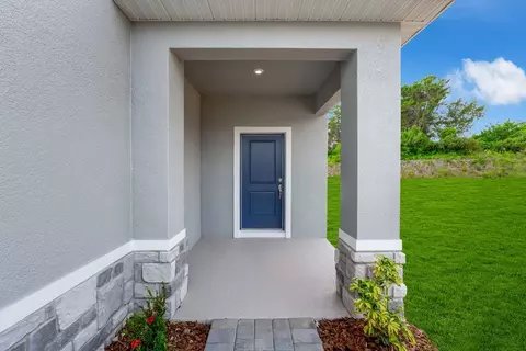 Exterior - 6098 River Farm Ave, Saint Cloud, FL 34771 photo 5 of 10