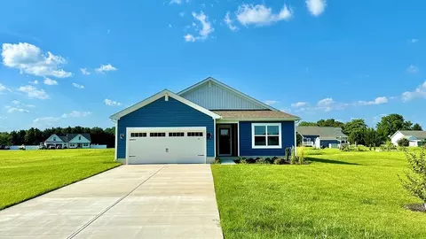 Exterior - 437 Abagail Cir, Harrington, DE 19952 photo 5 of 8