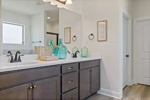 Bath - Magnolia Pointe Road, Monroe, LA 71203 photo 1 of 1