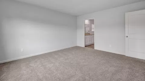 Bedroom - 90 Pine St, Byhalia, MS 38611 photo 2 of 10
