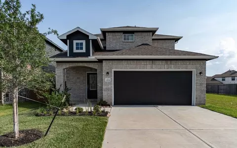 13113 Sapphire Lake Ln, La Marque, TX 77568