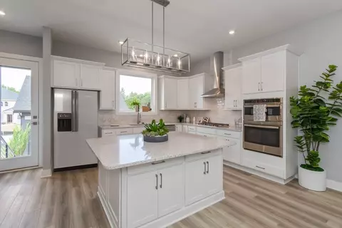 Kitchen - 105 Encore Park Bnd, Powell, OH 43065 photo 1 of 11