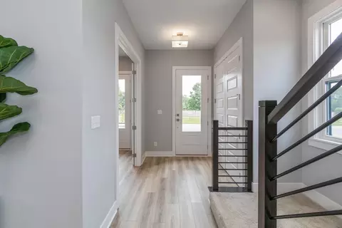 Entry Way - 105 Encore Park Bnd, Powell, OH 43065 photo 2 of 4
