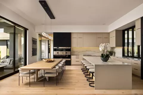 Kitchen - 13004 E Harper Dr, Scottsdale, AZ 85255 photo 1 of 2