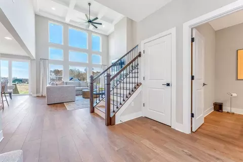Entry Way - 14 Mazzolla Ct, Delaware, OH 43015 photo 3 of 4