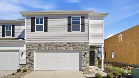 1390 Marinelli Dr E, Columbus, OH 43228