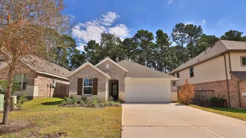 Exterior - 506 Cotton Patch Dr, Willis, TX 77318 photo 2 of 9