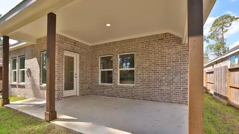 Exterior - 506 Cotton Patch Dr, Willis, TX 77318 photo 3 of 9