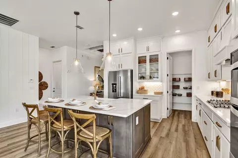 Kitchen - 636 Knotted Birch Ave, Saint Augustine, FL 32092 photo 6 of 6