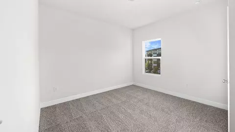 Bedroom - 5639 Thatcher Rd, Crestview, FL 32539 photo 9 of 25