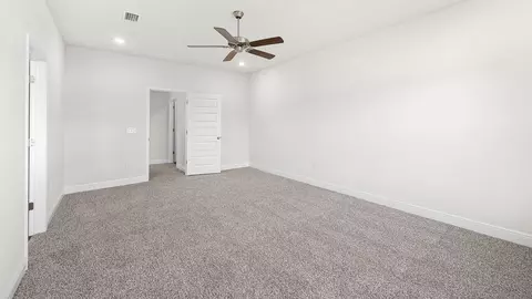 Bedroom - 5639 Thatcher Rd, Crestview, FL 32539 photo 5 of 25