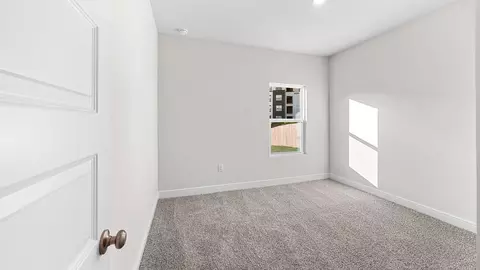 Bedroom - 5639 Thatcher Rd, Crestview, FL 32539 photo 1 of 25