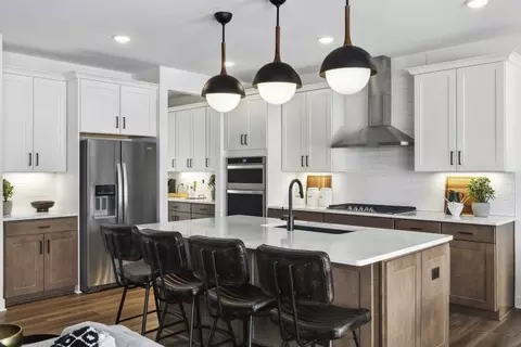 Kitchen - 12861 Weber Ln, Rogers, MN 55374 photo 3 of 6