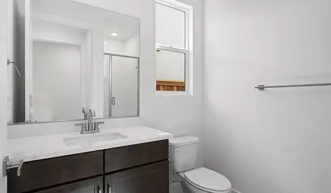Bath - 758 E Lorca St, Mountain House, CA 95391 photo 1 of 6